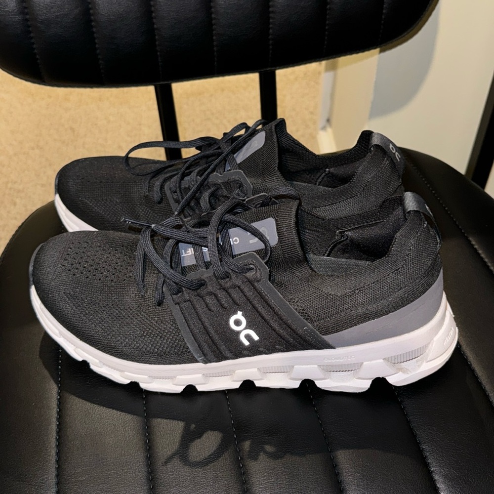 On Men's Cloudswift 3 Running Shoes-All Black